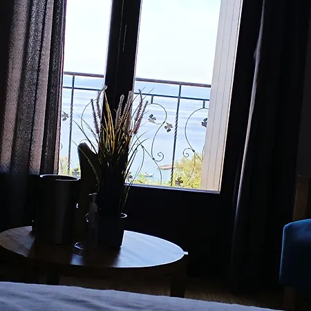 Captainhouse Afissos