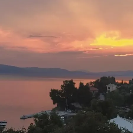 Captainhouse Pensiune Afissos