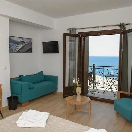 Captainhouse Guest house *