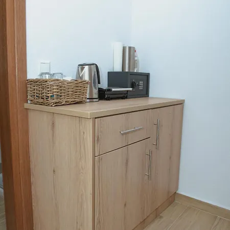 Captainhouse 3*