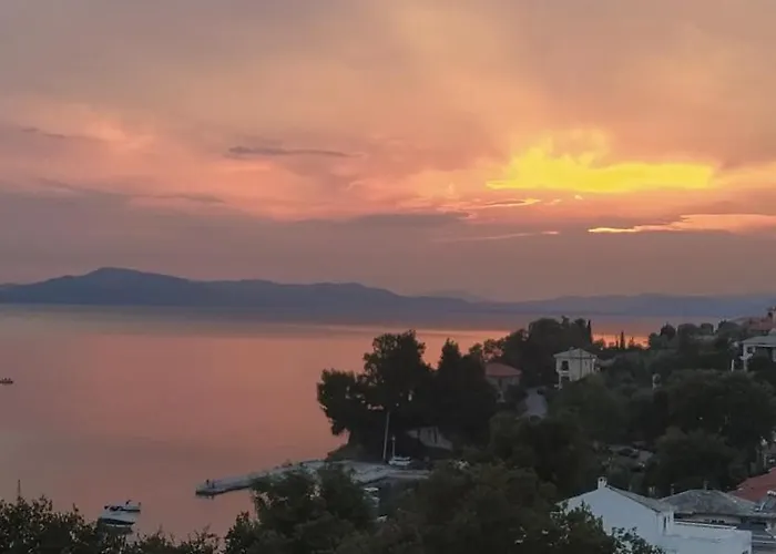 Captainhouse Pensionat Afissos