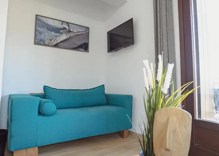 Captainhouse 3* Afissos