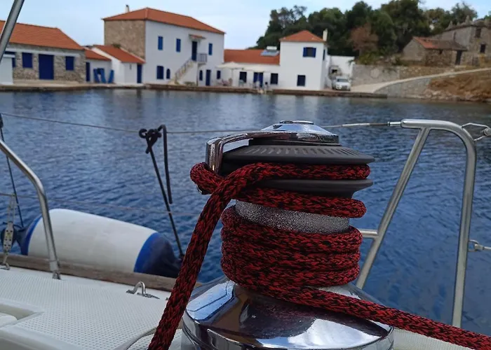 Captainhouse 3* Afissos