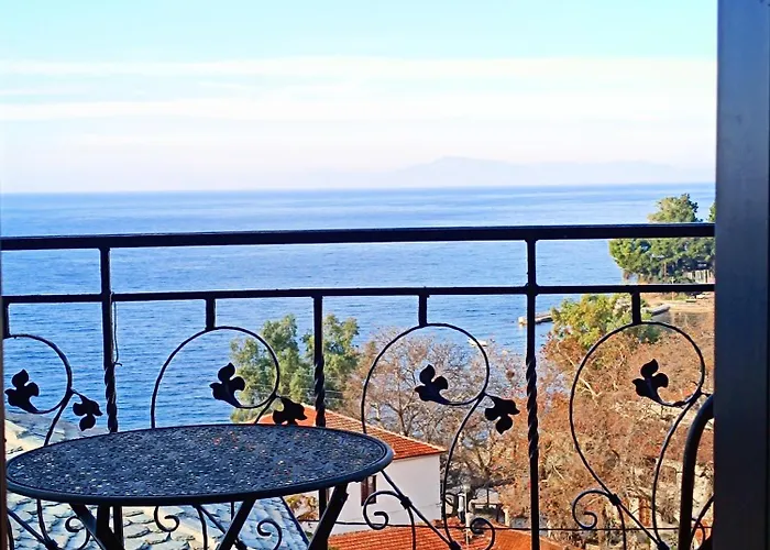 Pensionat Captainhouse 3*